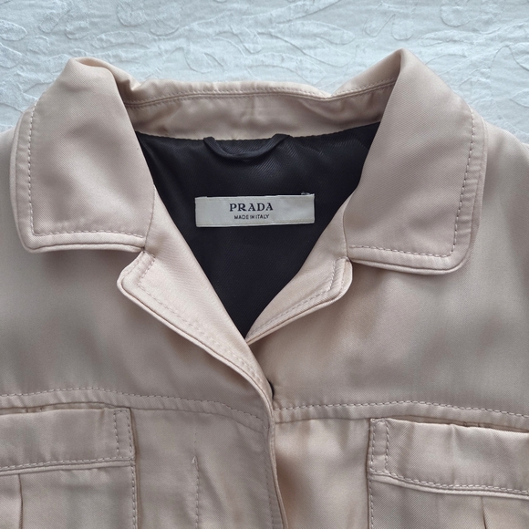 Prada Silk Jacket, Champagne With Soft Black Lining, Size Small 42 - Picture 6 of 16